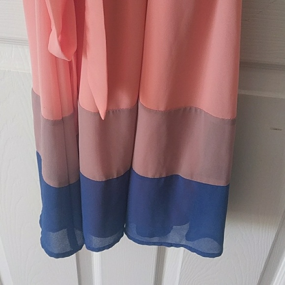 Color block dress - Picture 4 of 5